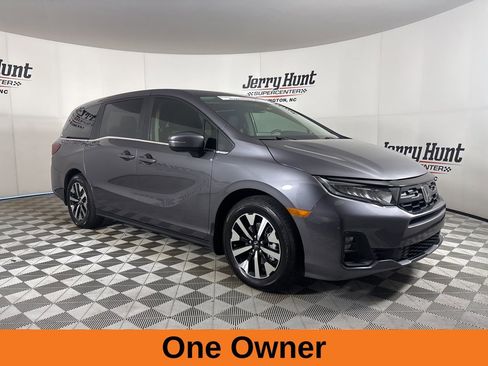 Used 2026 Honda Odyssey EX-L image 4