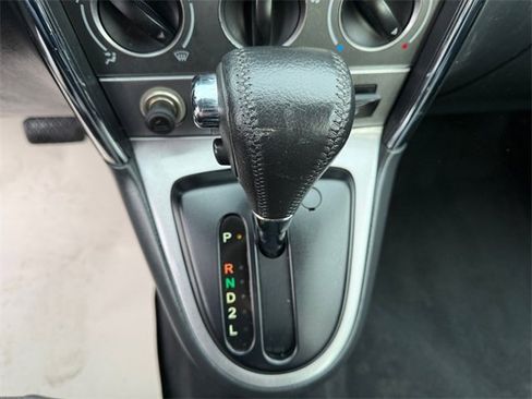 Used 2006 Toyota Matrix image 11