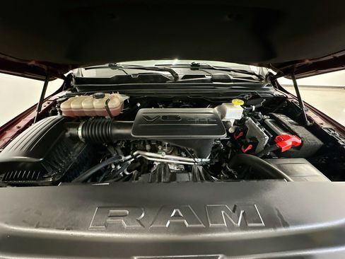 Used 2022 RAM 1500 Big Horn AWD/4WD image 34