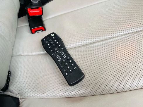 Used 2012 GMC Terrain SLT image 25