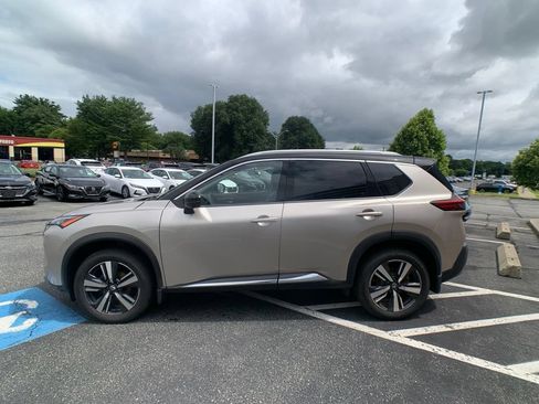 Used 2021 Nissan Rogue SL AWD/4WD image 7