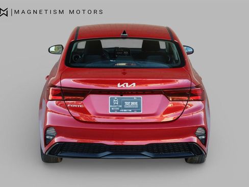 Used 2023 Kia Forte LXS image 8