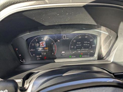 Used 2024 Honda Pilot Elite image 13