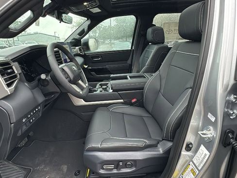 New 2026 Toyota Tundra Limited AWD/4WD image 18