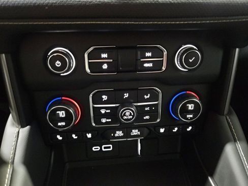 Certified 2024 Chevrolet Tahoe Premier image 29