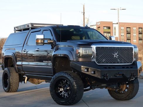 Used 2015 GMC Sierra 2500 Denali w/ Duramax Plus Package image 1