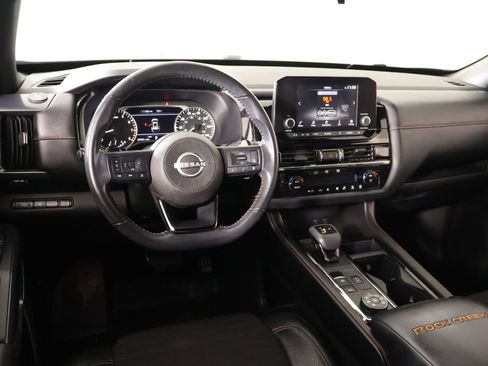 Used 2024 Nissan Pathfinder Rock Creek AWD/4WD image 2