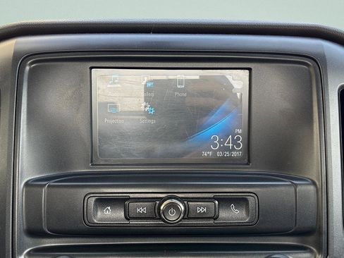 Used 2017 Chevrolet Silverado 2500 W/T AWD/4WD image 18