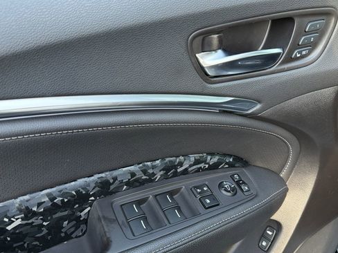 Used 2020 Acura MDX SH-AWD w/ Technology Package image 11