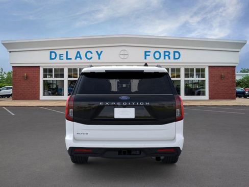 New 2026 Ford Expedition Active image 6