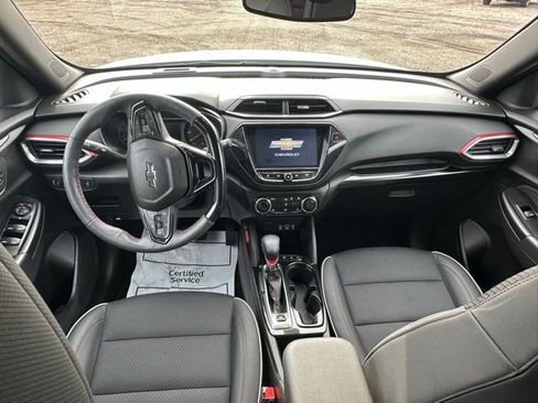 Used 2023 Chevrolet TrailBlazer RS w/ Convenience Package AWD/4WD image 21