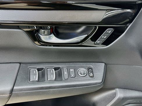 Used 2024 Honda CR-V Sport Touring image 18
