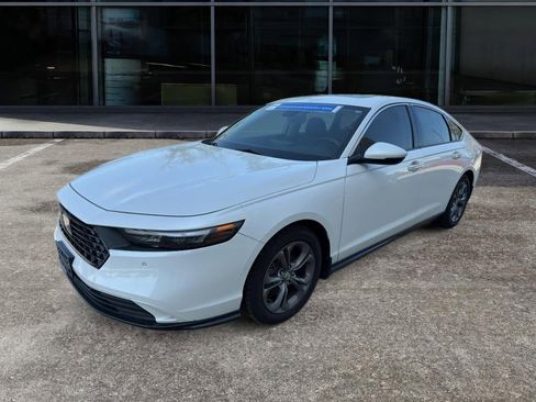 Used 2023 Honda Accord EX-L image 3