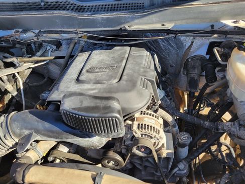 Used 2015 Chevrolet Silverado 2500 W/T w/ WT Fleet Convenience Package image 4