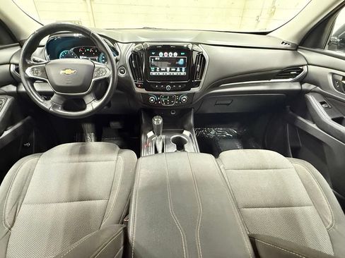 Used 2018 Chevrolet Traverse LT FWD image 35
