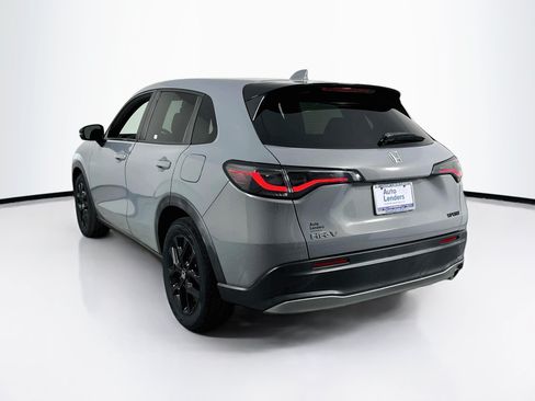 Used 2023 Honda HR-V Sport image 7