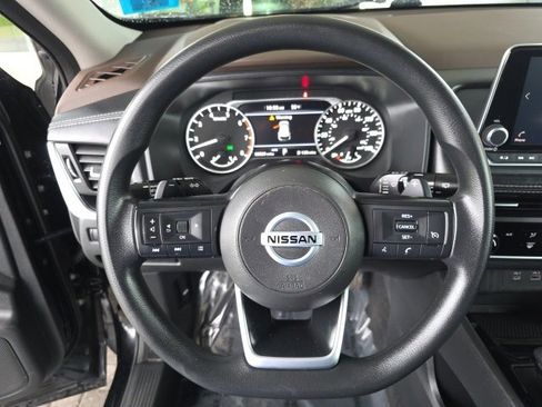 Used 2021 Nissan Rogue S image 23