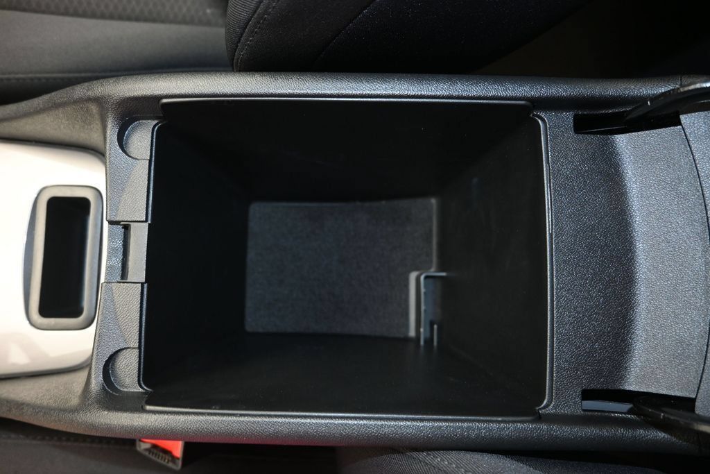Certified 2025 Chevrolet Malibu LT FWD image 19