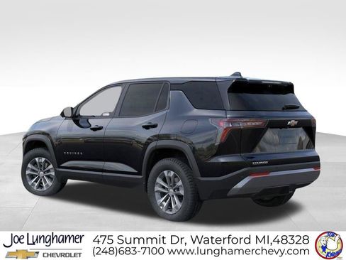 New 2026 Chevrolet Equinox LT w/ Safety and Technology Package FWD image 3