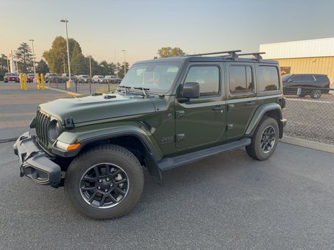 Used 2021 Jeep Wrangler Unlimited Sport AWD/4WD image 3