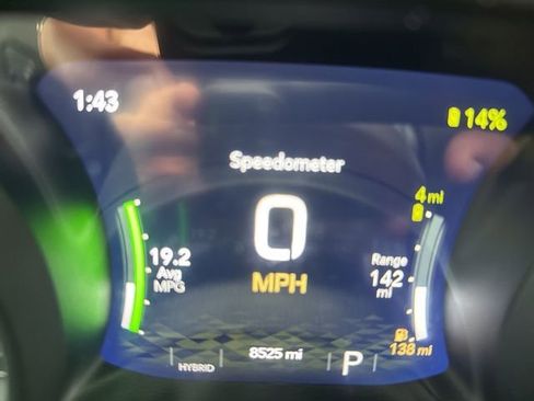 Used 2025 Jeep Wrangler Unlimited Sahara image 13