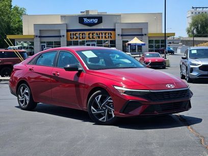 Used 2025 Hyundai Elantra Sport w/ Cargo Package