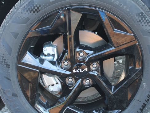 New 2026 Kia Seltos EX w/ EX Sunroof Package image 17