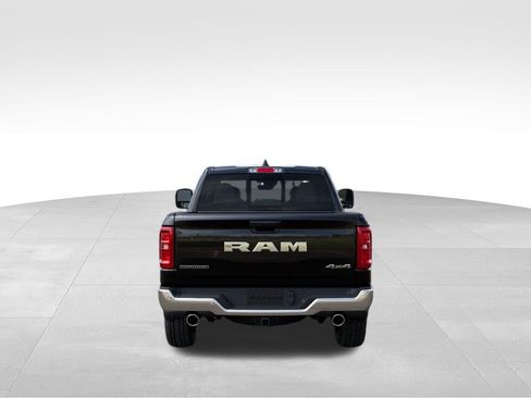 New 2026 RAM 1500 4x4 Crew Cab image 7