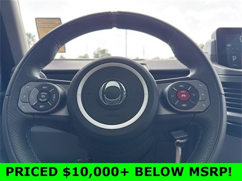 Used 2024 INEOS Grenadier image 10