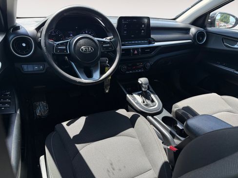 Used 2019 Kia Forte LXS FWD image 15