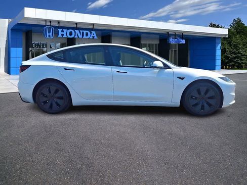 Used 2025 Tesla Model 3 Long Range AWD/4WD image 25