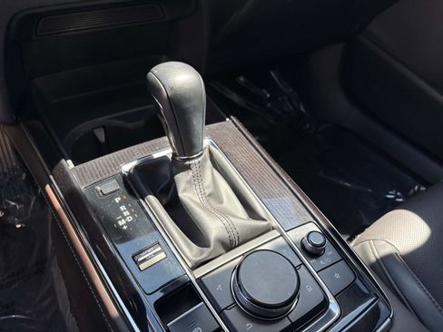 Used 2022 MAZDA CX-30 AWD 2.5 S w/ Premium Package image 23