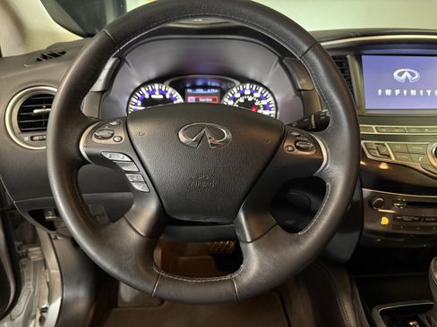 Used 2018 INFINITI QX60 Luxe AWD/4WD image 17