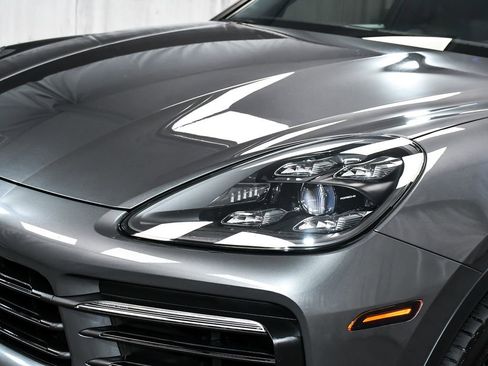 Used 2019 Porsche Cayenne S AWD/4WD image 72