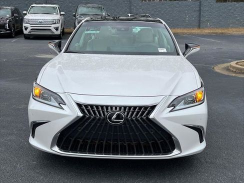 Certified 2023 Lexus ES 350 w/ Premium Package image 3
