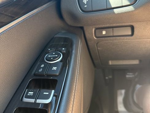 Used 2020 Kia Sorento L image 26