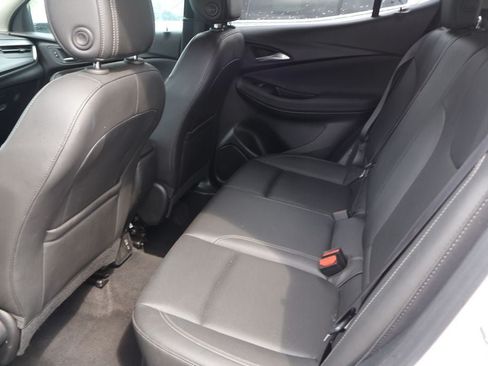 Used 2024 Buick Encore GX Sport Touring AWD/4WD image 17