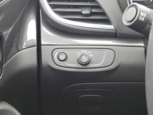 Used 2022 Buick Encore Preferred w/ Safety Package image 13