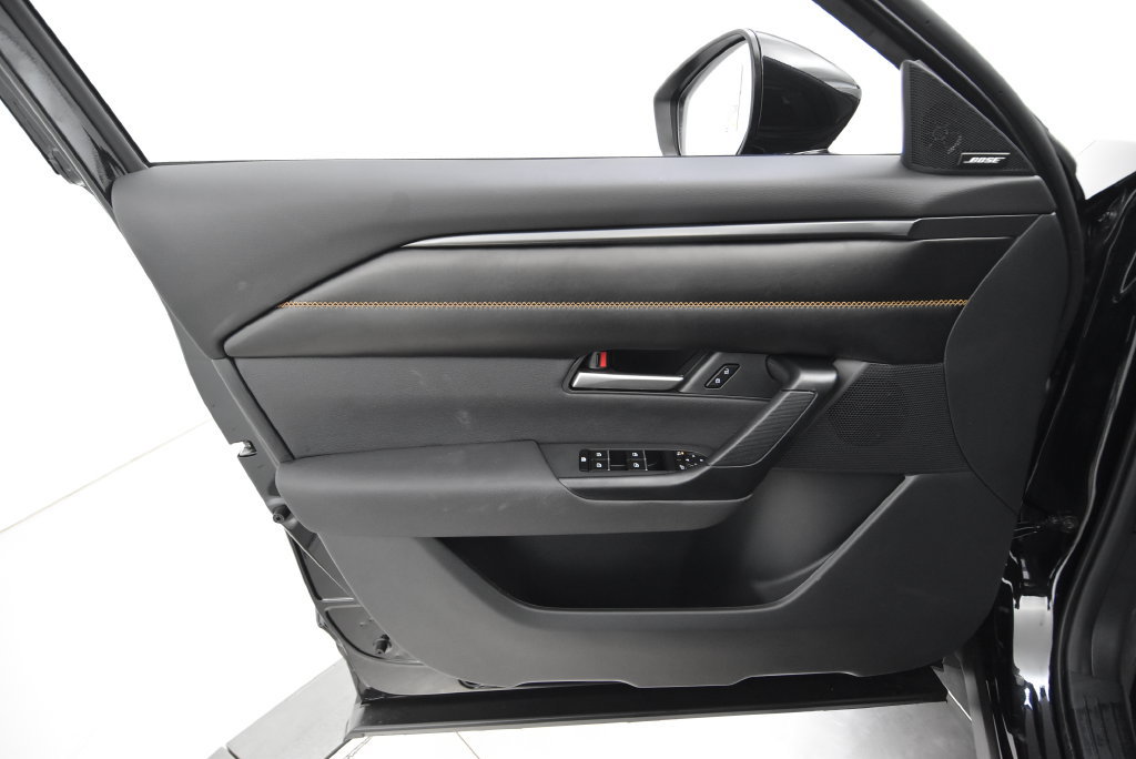 New 2026 MAZDA CX-50 AWD 2.5 Hybrid w/ Premium Pkg image 31