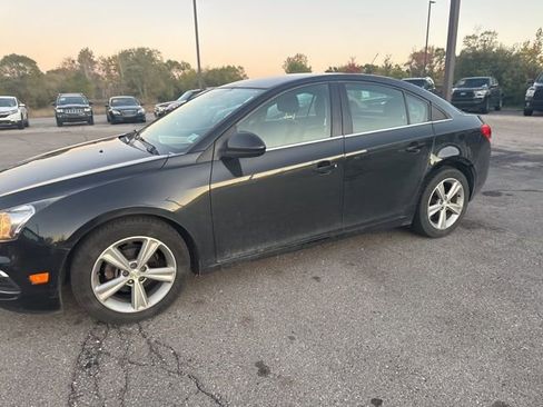 Used 2015 Chevrolet Cruze LT image 13