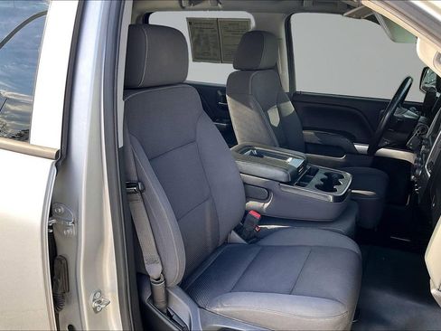 Used 2018 Chevrolet Silverado 1500 LT w/ All Star Edition image 7