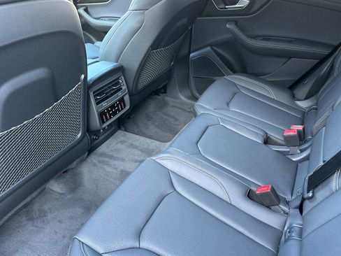 New 2026 Audi Q8 Prestige image 11
