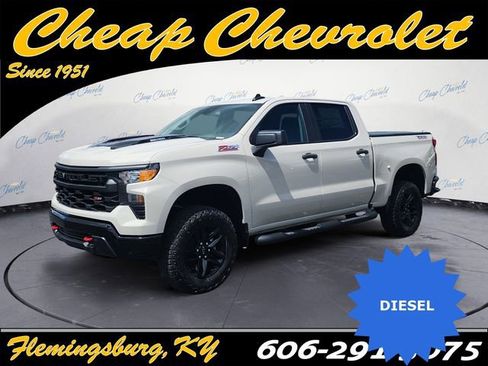 New 2026 Chevrolet Silverado 1500 Custom Trail Boss AWD/4WD image 1