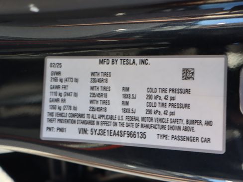 Used 2025 Tesla Model 3 Long Range RWD image 12