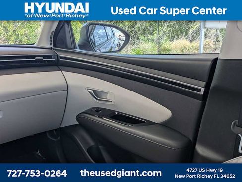 Certified 2024 Hyundai Tucson Limited FWD image 21