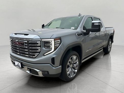 Used 2024 GMC Sierra 1500 Denali w/ Denali Reserve Package image 7