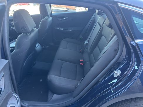 Used 2018 Chevrolet Malibu LS FWD image 11
