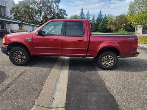 Used 2001 Ford F150 XLT image 1
