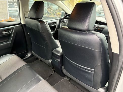 Used 2014 Toyota Corolla S image 20