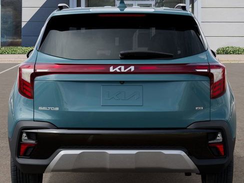 New 2026 Kia Seltos EX image 16